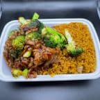 Best Beef w. Broccoli芥蓝牛套餐 in Orangeburg, NY